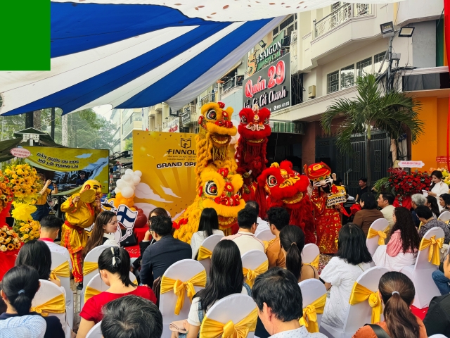 Múa lân sự kiện